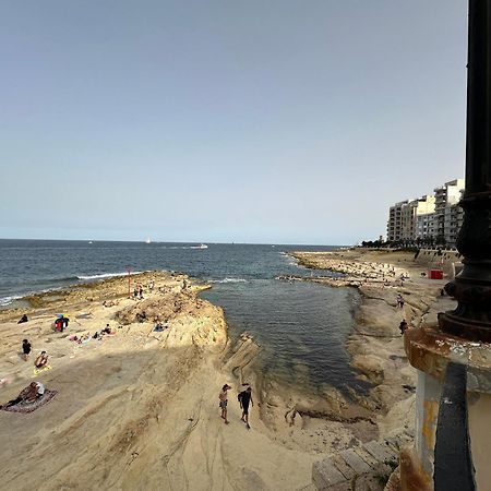 Seaview Sliema 30 Seconds To High Street & Ferry, 2X Double En-Suite Bedrooms, Modern Whole Traditional Townhouse, Kitchen, Living Area, & Roof Terrace Exterior foto
