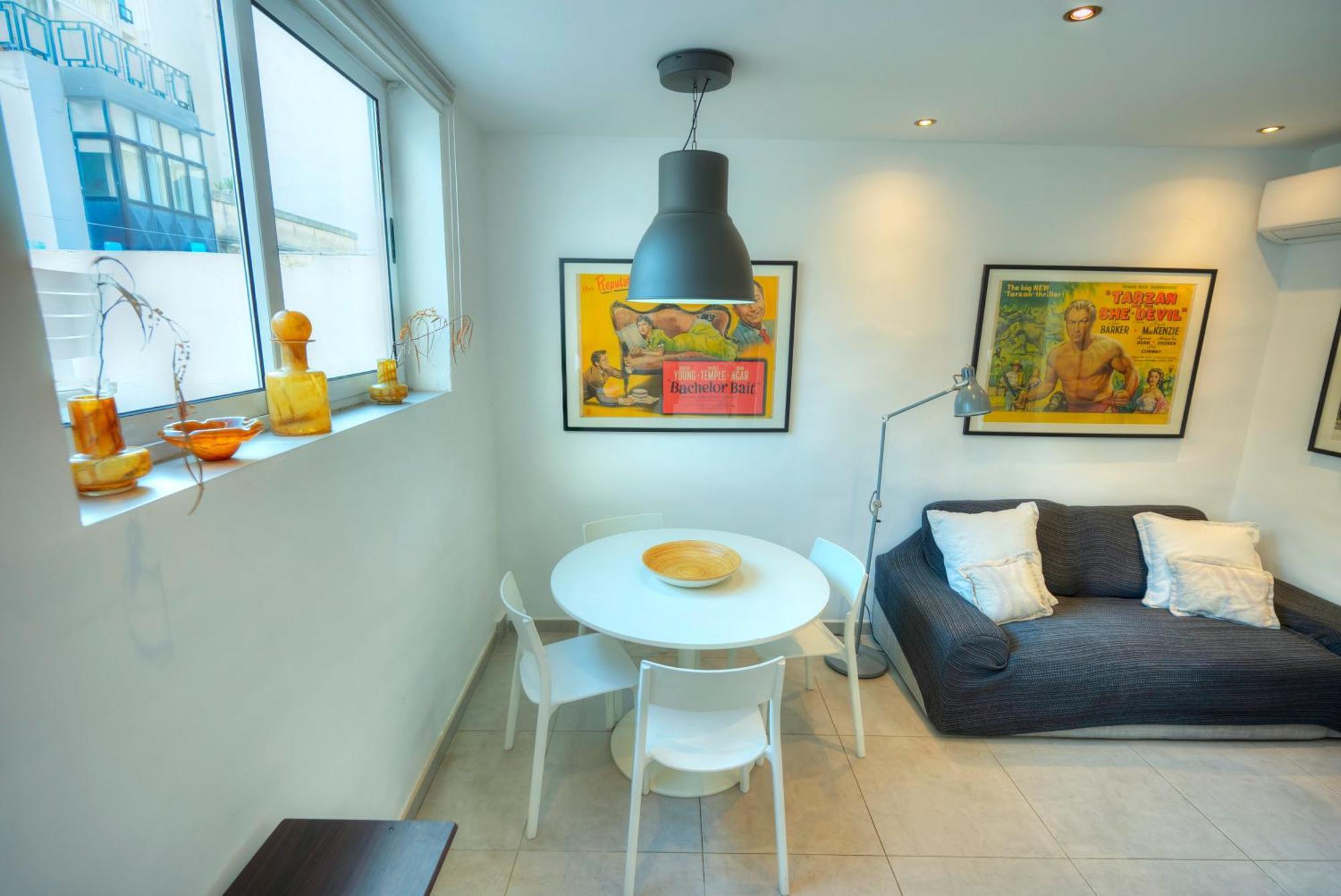 Seaview Sliema 30 Seconds To High Street & Ferry, 2X Double En-Suite Bedrooms, Modern Whole Traditional Townhouse, Kitchen, Living Area, & Roof Terrace Exterior foto